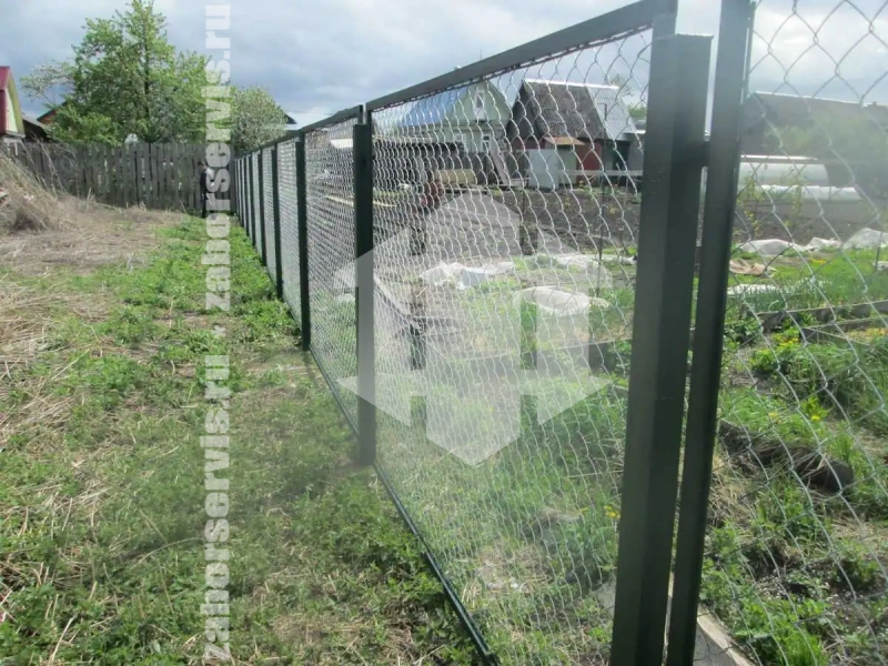Забор из сетки рабицы в натяг секционный 80 метров