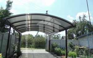 Навес из сотового поликарбоната пример 5