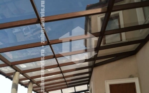 Навес из монолитного поликарбоната пример 4