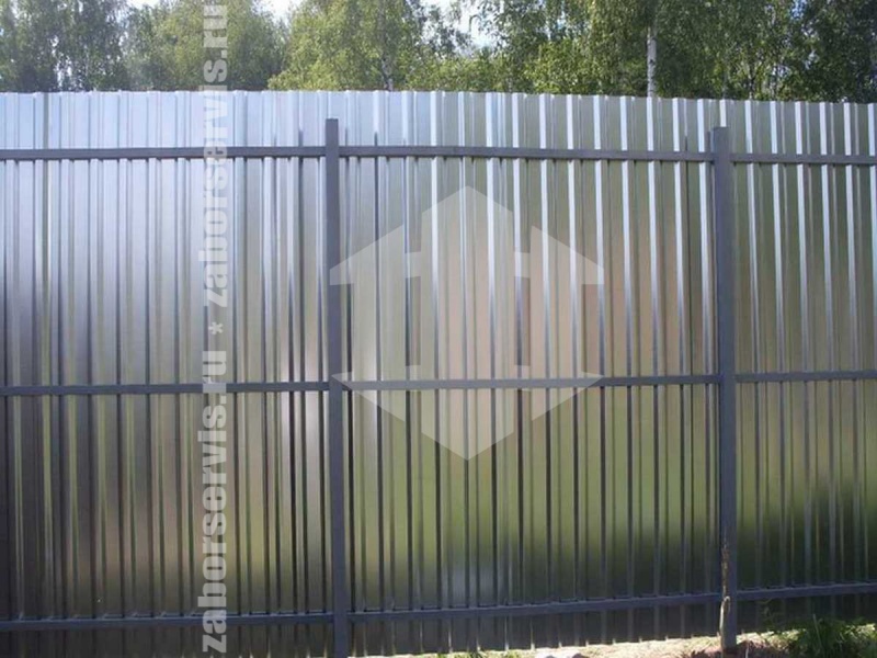 Забор из профнастила оцинкованный 71 метр
