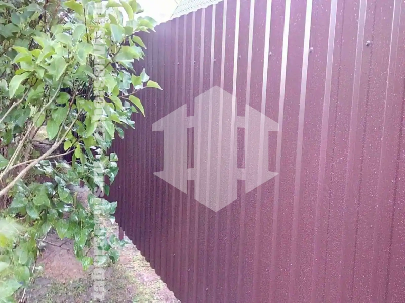 Забор из профнастила 84 метра