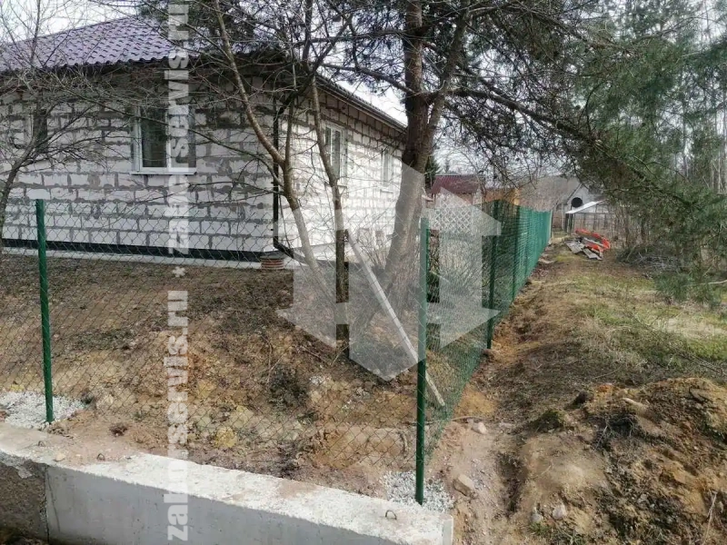 Забор из сетки рабицы с проволокой 79 метров