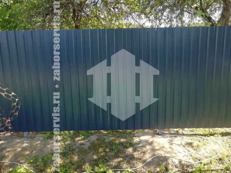 Забор из профнастила оцинкованный 47 метров