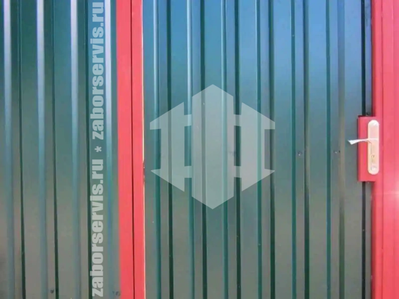 Забор из профнастила 88 метров зеленый