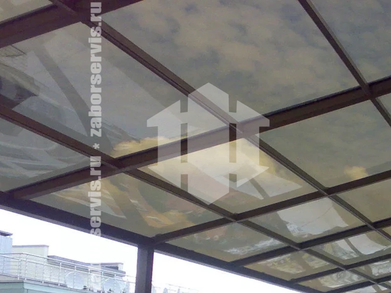 Навес из монолитного поликарбоната пример 7