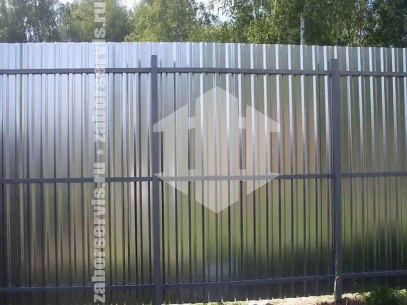 Забор из профнастила оцинкованный 64 метра
